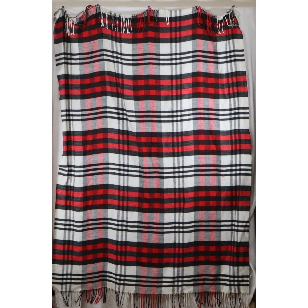 Aspen Red/White Plaid Throw Blanket With Fringe 71"x50" Soft Winter Cabin Decor